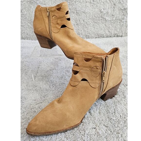 Lucky Brand Gezana Womens Leather Distressed Cutout Ankle Booties Size‎ 11M - Picture 1 of 9